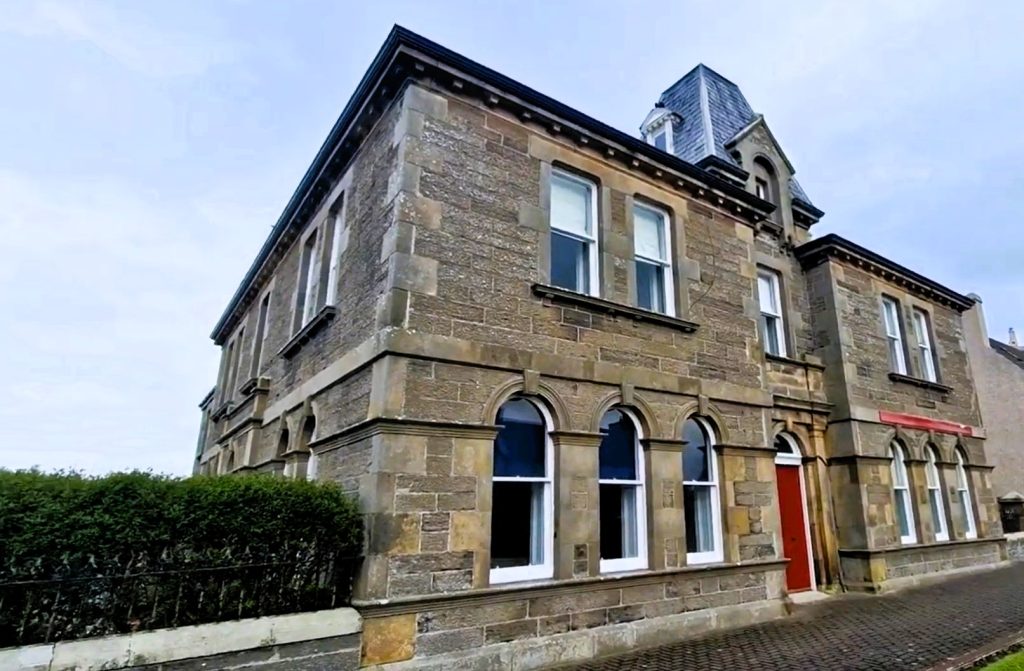 North Bank House