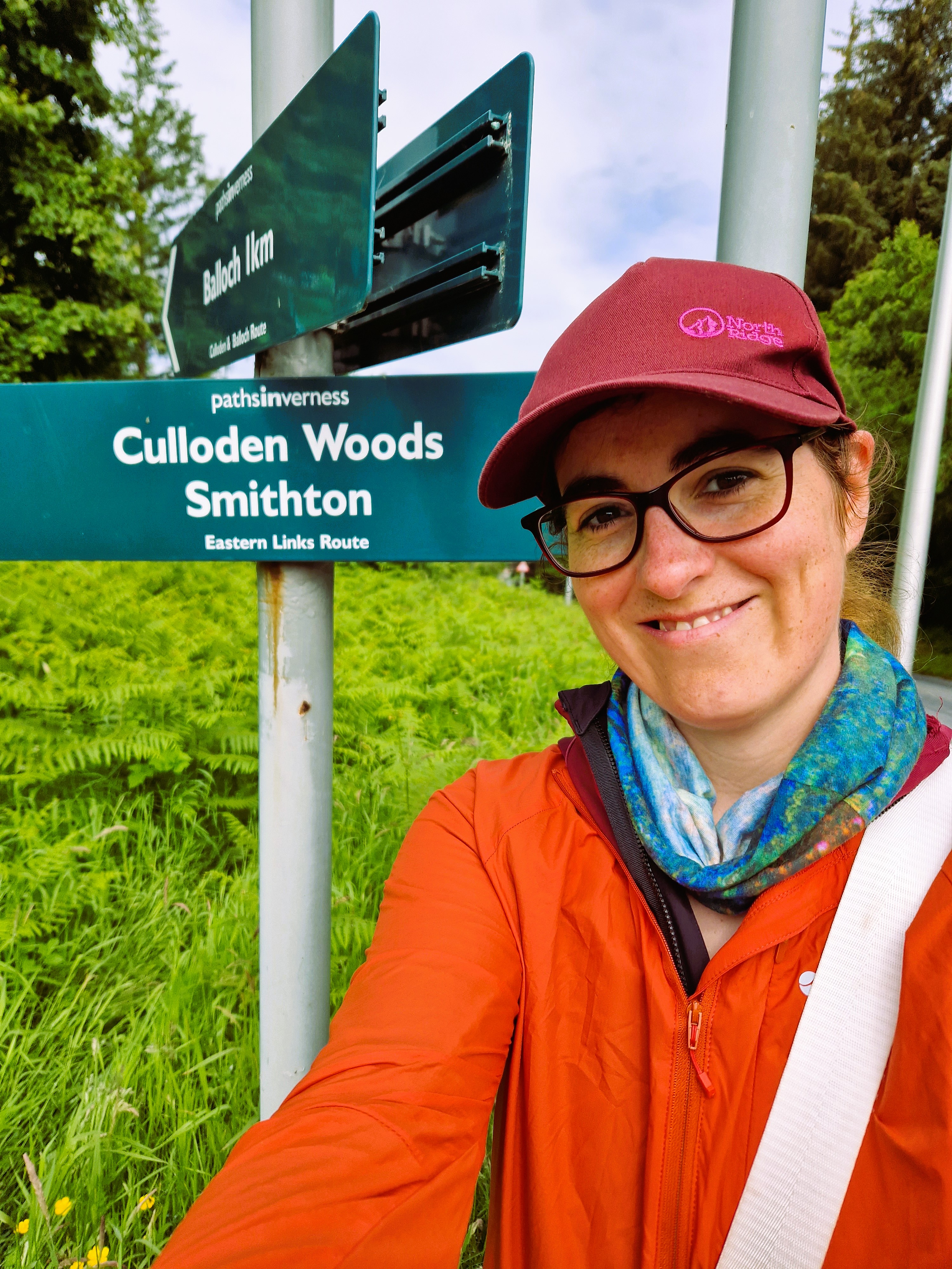 LeahinWanderlust with Culloden Woods Sign